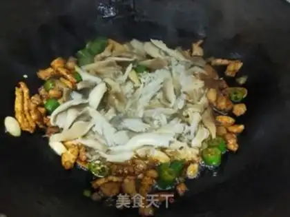 Make Meatloafed mushrooms step 9