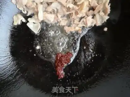Make Five flowers and radish step 3