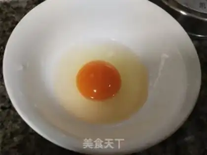 Make Water boiled with potatoes and egg skin step 7