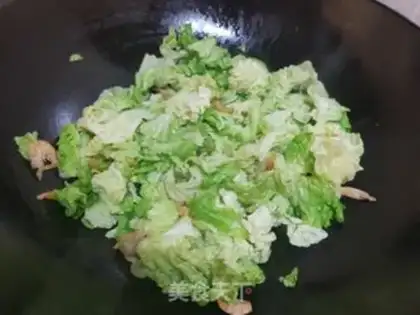 Make Shrimp fan cabbage soup step 5