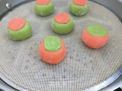 Make Tomato bag step 8