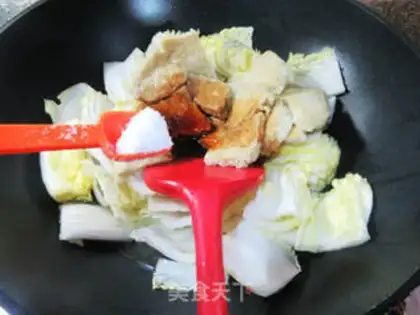 Make Soup chickens are cooking cabbage step 7