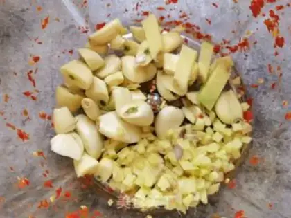 Make Garlic chili sauce step 10