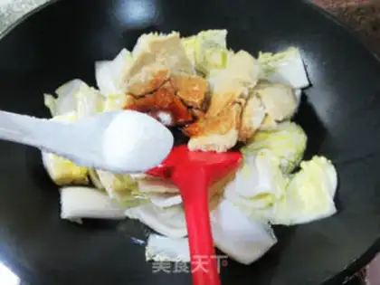 Make Soup chickens are cooking cabbage step 8