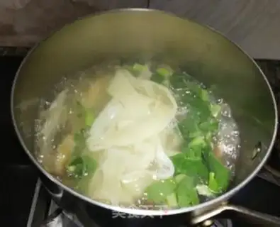 Make Water boiled with potatoes and egg skin step 12