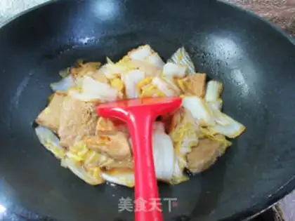 Make Soup chickens are cooking cabbage step 10