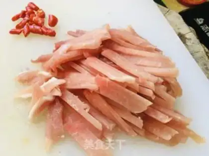 Make Garlic fried meat step 0