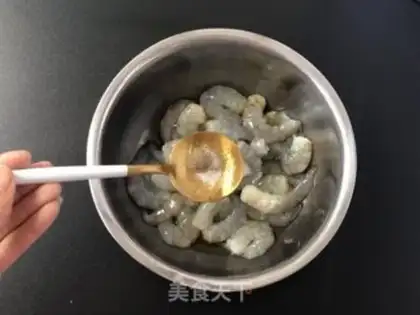 Make Fried shrimp step 0