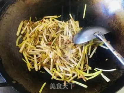 Make Garlic fried meat step 6