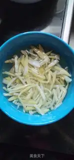 Make Carrot, yellow broccoli, broccoli step 0