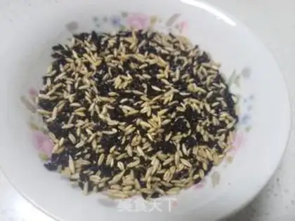 Make Peach and rice porridge step 1