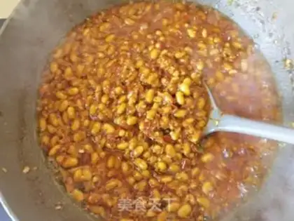 Make Garlic chili sauce step 23