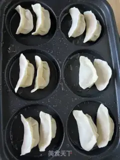 Make Hold the egg dumplings step 0