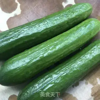 Make Cool cucumber chips step 0