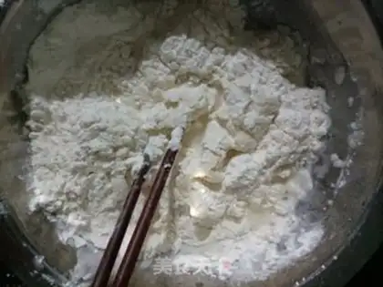 Make A green mushroom pie step 4