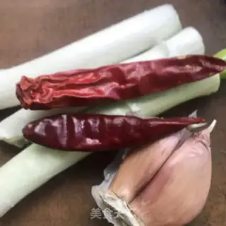 Make Cool cucumber chips step 1