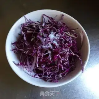 Make Pyramid and peanut rice step 1