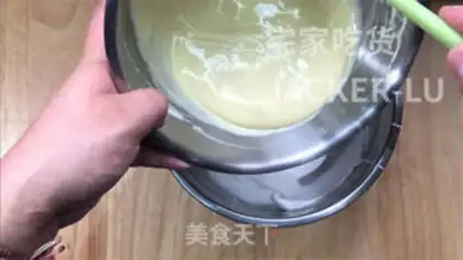 Make Almond cream cake step 8