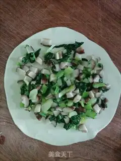 Make A green mushroom pie step 8