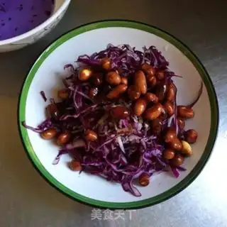 Make Pyramid and peanut rice step 5