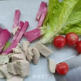 Make The radish salad step 1