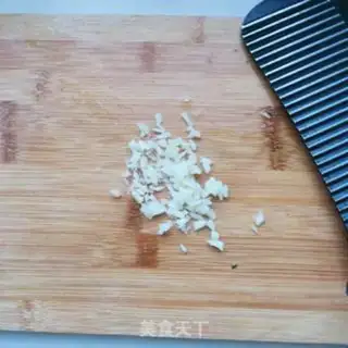 Make The carrot leaves step 5