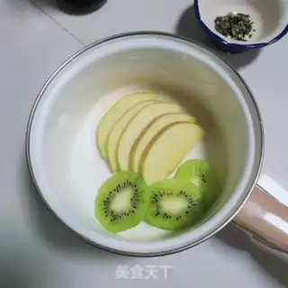 Make Fruit and flowers tea step 2