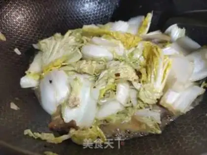 Make Creamed cabbage step 2