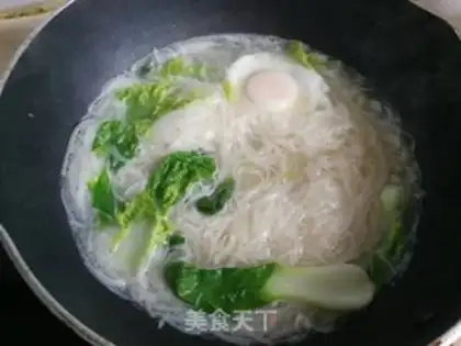 Make Red shrimp egg noodles step 5