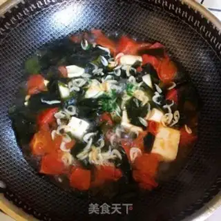 Make Tomato dress and tofu soup step 4