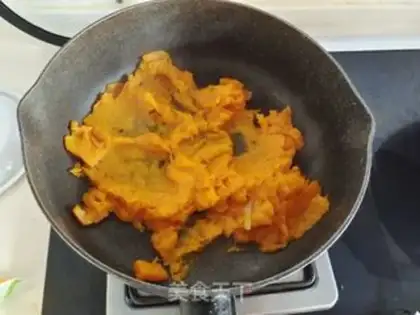 Make Pumpkin coconut souffle step 1
