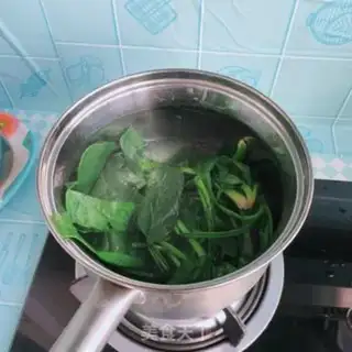 Make Spinach corn pasta step 0