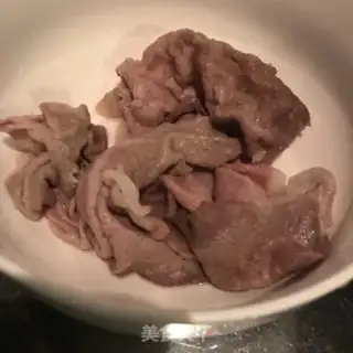 Make Fried omelet beef rolls for bubble noodles step 3