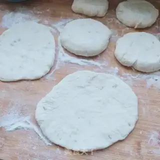 Make Spicy oil cakes step 8