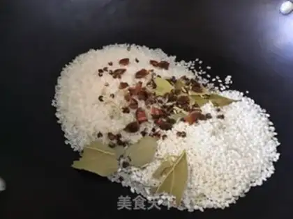 Make Homemade steamed rice powder step 0
