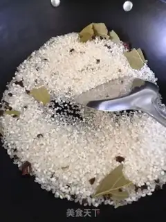Make Homemade steamed rice powder step 1