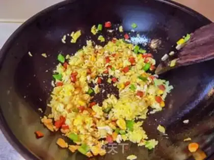 Make Pineapple rice step 15