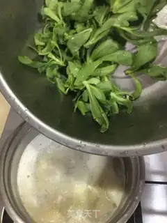 Make Meat and eggs and truffle soup step 6
