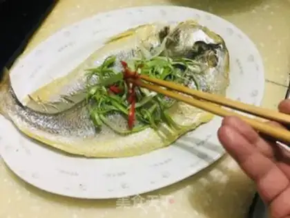 Make A big yellow fish step 6
