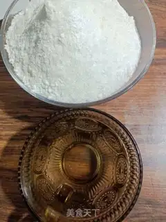 Make Slice the buns step 0