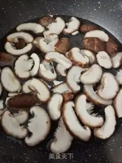 Make Fry mushrooms step 2