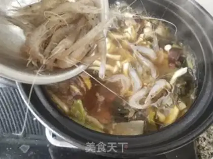 Make A sour seafood pan step 12