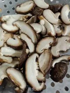 Make Fry mushrooms step 3