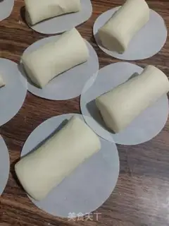 Make Slice the buns step 6