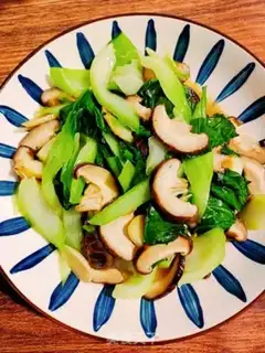 Make Fry mushrooms step 10
