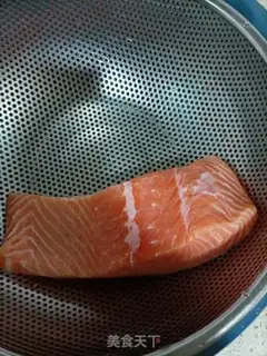 Make Fried salmon step 0