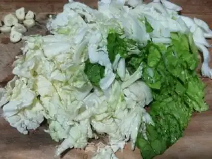 Make Pork soup step 1