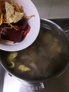 Make Piggy belly chicken step 4