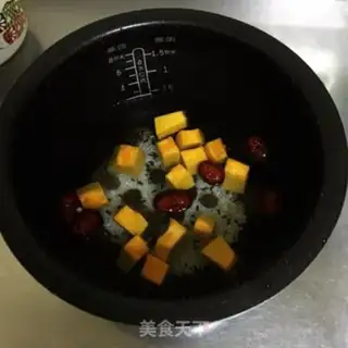 Make Pumpkin step 1