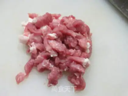 Make Pickles and pork mushrooms step 1